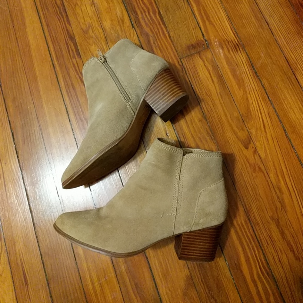Aldo Bone Suede Larissi Boots